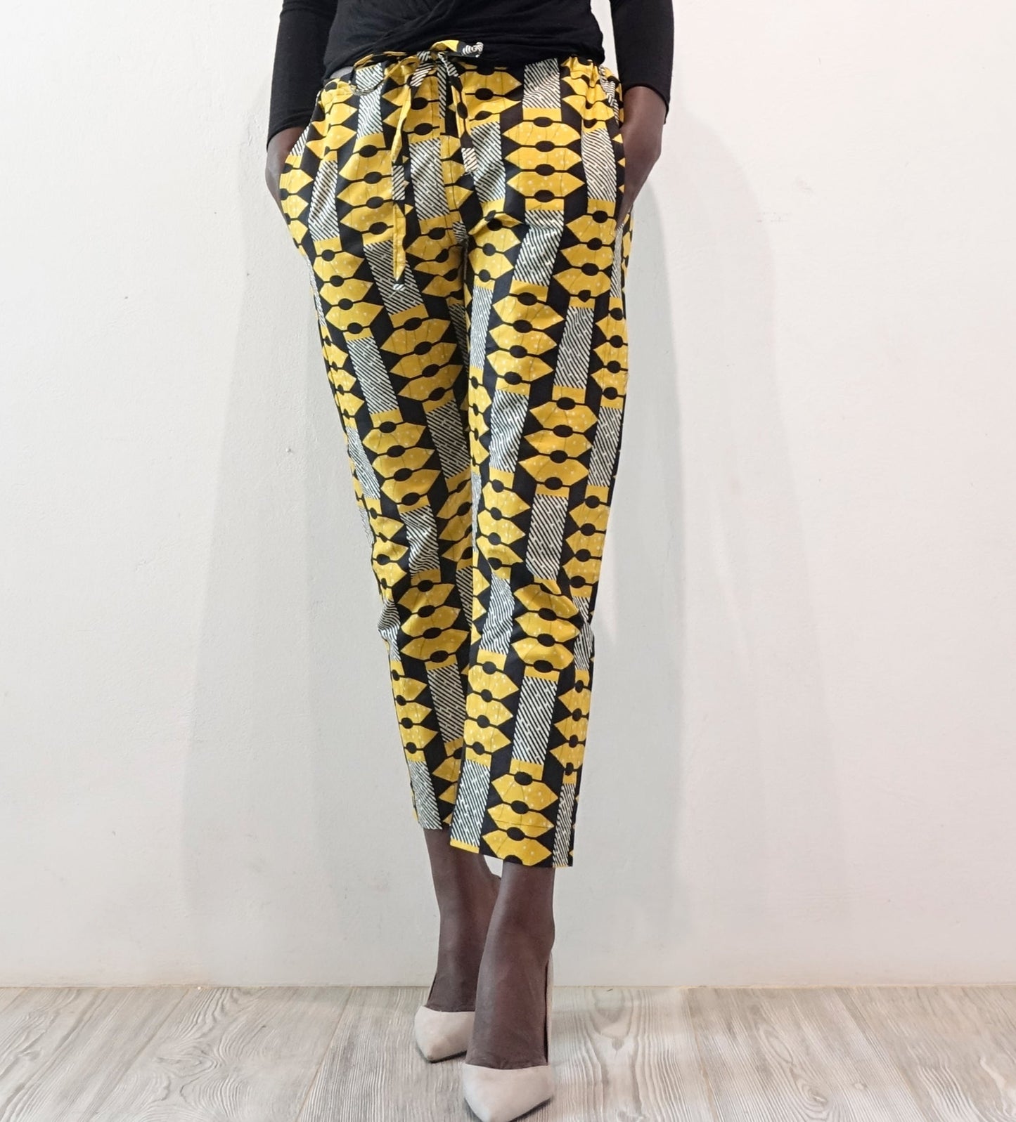 African Print Capri Pants Ankara Style for daily use | Ethnic Trousers for women | Crop pants